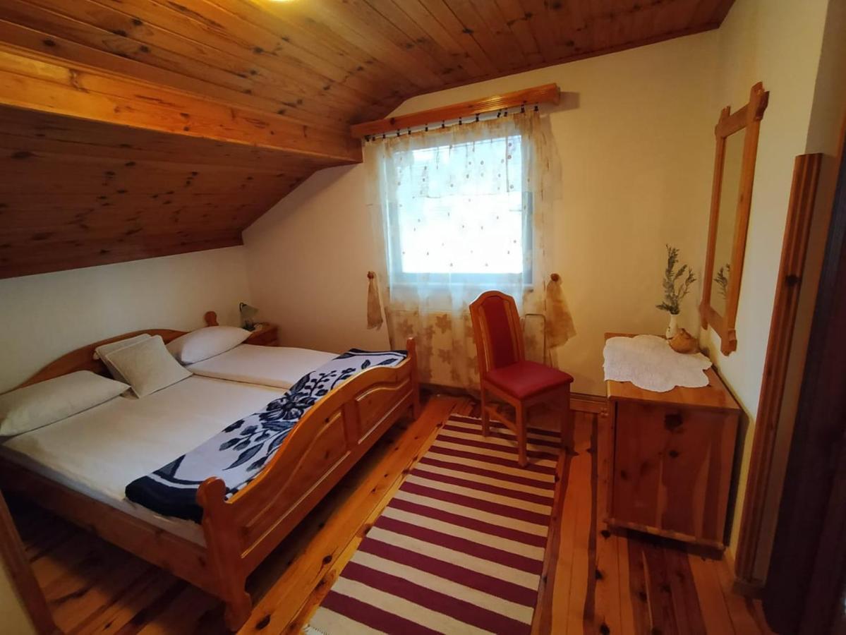 Apartmani Milic Sirogojno Exterior foto
